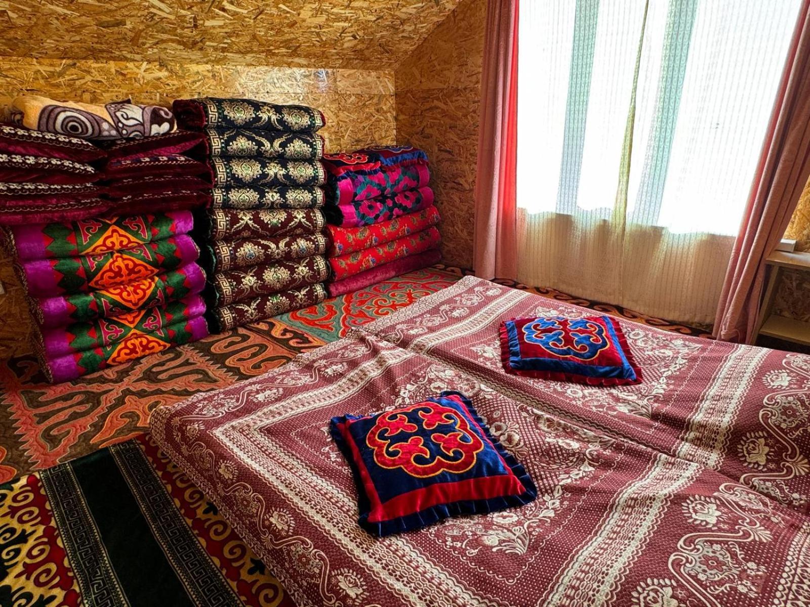 Guest House Dinara Kaji-Say المظهر الخارجي الصورة